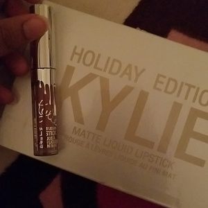 1 Holiday Edition Kylie lipstick trade